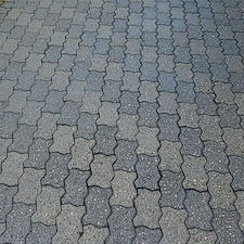 Top-quality-patio-paver-cleaning-and-sealing-in-Bethel-Park-Pa 3